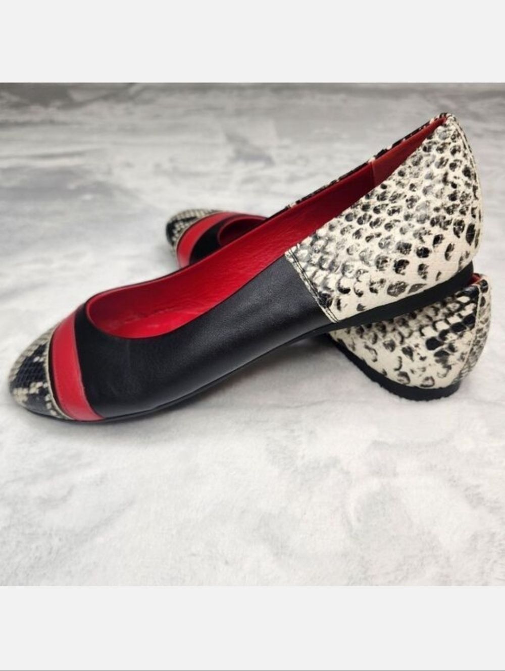 Italian Leather Snake Print Ballet Flats Red Black Cap Toe Sz 7